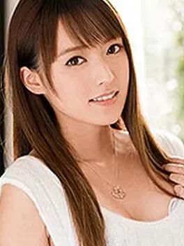 Kishida Ayumi