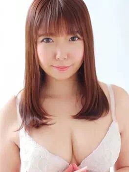 Eimi Okina