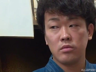 Hot Waitress at Sushi Joint Gives Seductive Blowjob to Customer