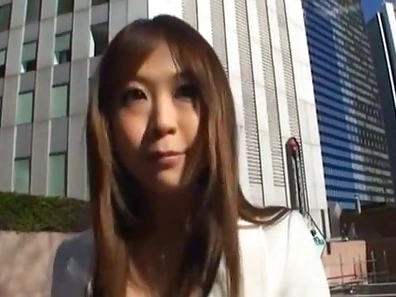 Close-Up Of Seductive Sae Aihara Giving Sloppy Blowjob To Cock Enthusiast
