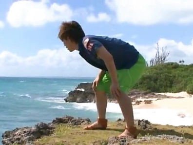 Beachside Blowjob Delight With Syouko Akiyama's Passionate Outdoor Fun