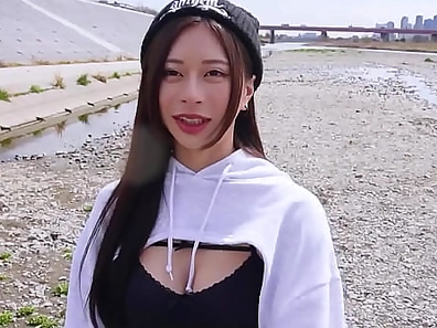 Beautiful big-breasted dancer female student with outstanding style that stands out from the standing position #Yuki #female student Part1
