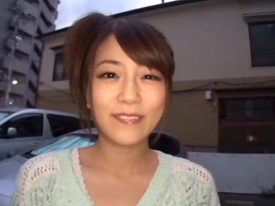 Hot Asian teen amateur Saki Ninomiya gives a blowjob gets pounded