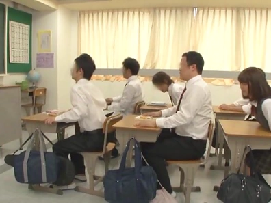 Mina Yurina enjoys getting nailed awesomely