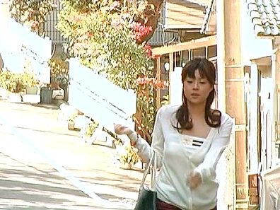 Alluring Yuki shows her prowess in sucking